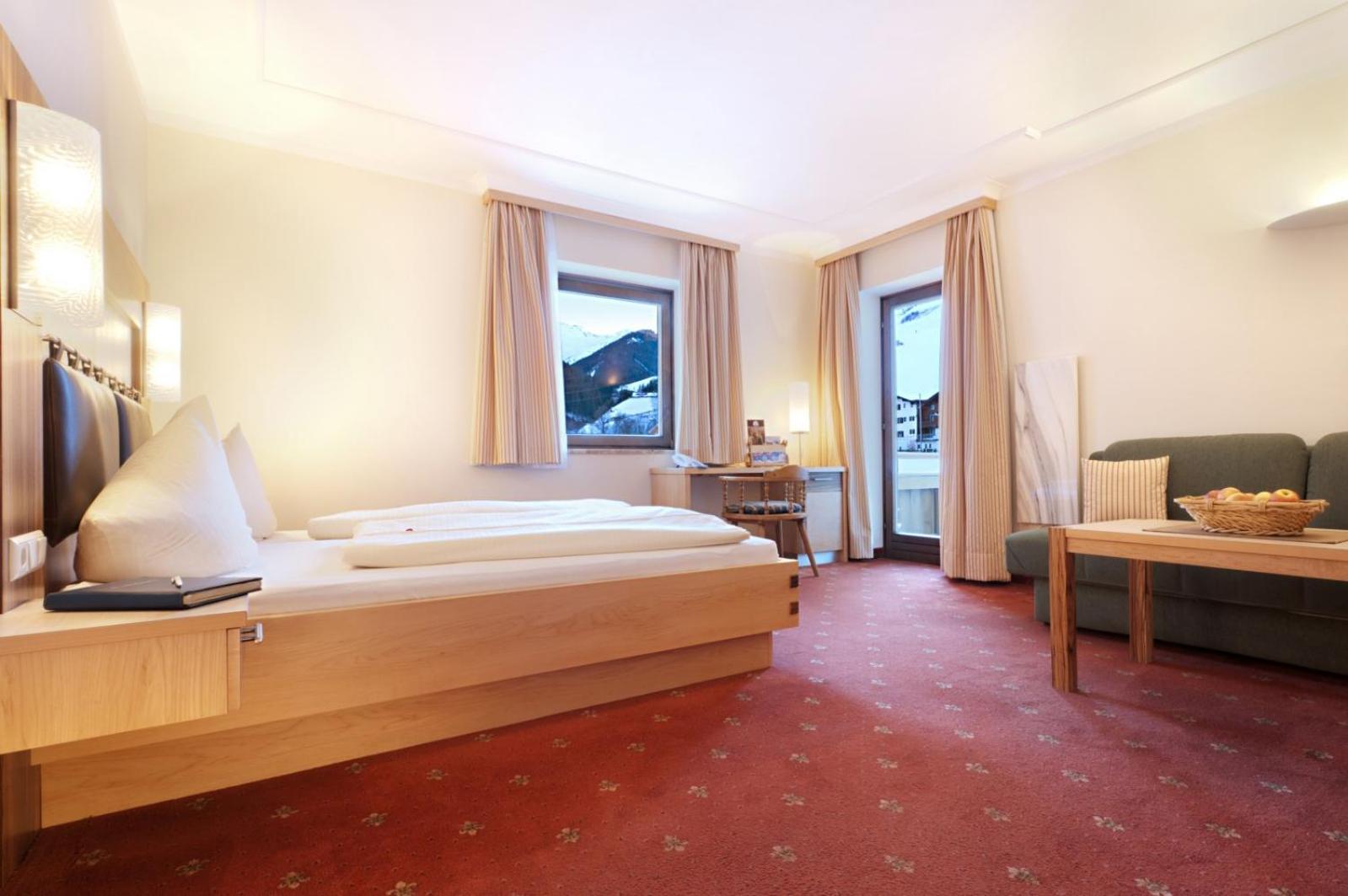 Hotel Hasenauer 4 Sterne Superior 萨尔巴赫 客房 照片